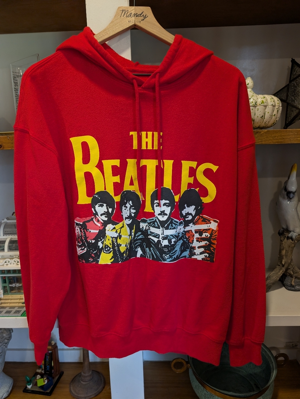 The Beatles Sargent Pepper Lonely Hearts Club Band Red Hoodie Sweatshirt Size XL